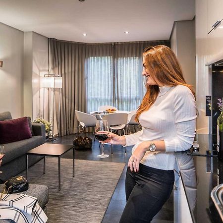 מדריד Apartosuites Jardines De Sabatini מראה חיצוני תמונה