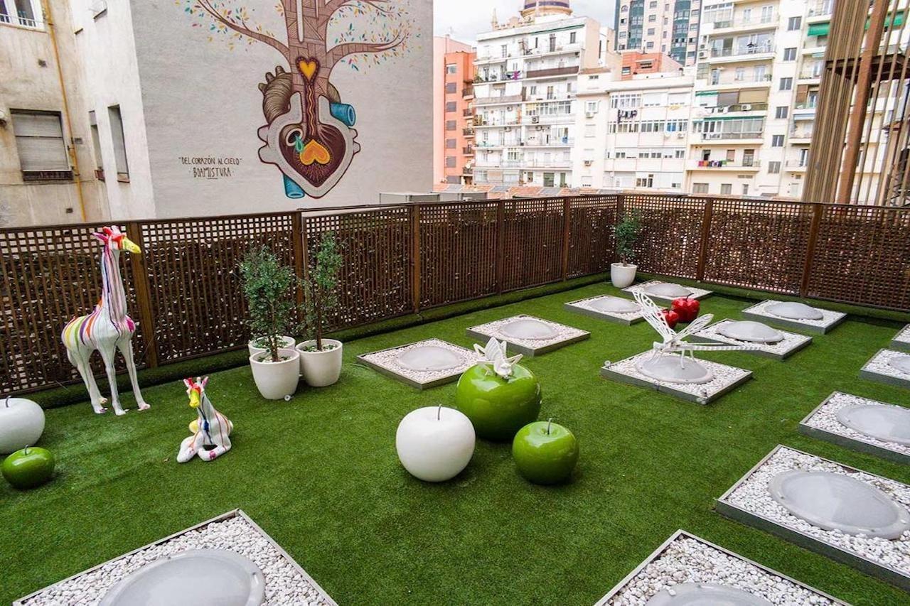 מדריד Apartosuites Jardines De Sabatini מראה חיצוני תמונה
