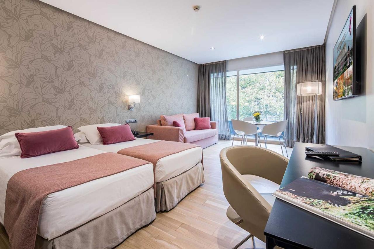 מדריד Apartosuites Jardines De Sabatini מראה חיצוני תמונה