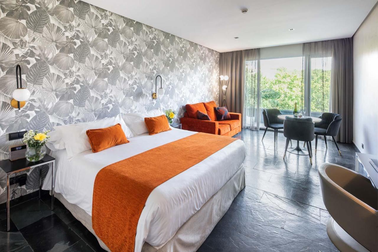 מדריד Apartosuites Jardines De Sabatini מראה חיצוני תמונה
