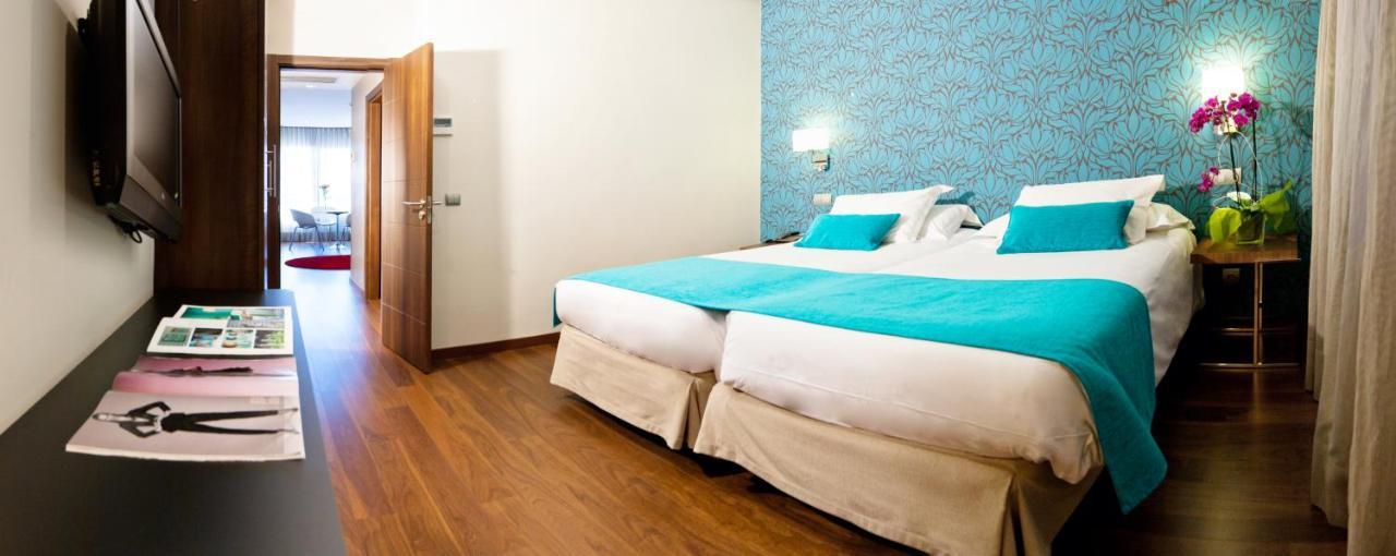 מדריד Apartosuites Jardines De Sabatini מראה חיצוני תמונה