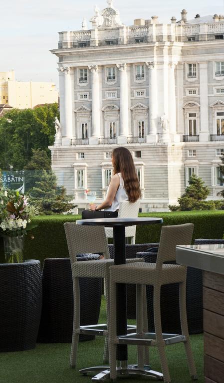 מדריד Apartosuites Jardines De Sabatini מראה חיצוני תמונה